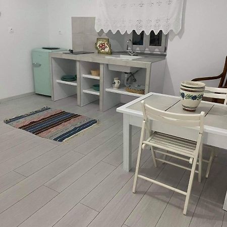 Anneta'S Suite Agia Marina  Exteriér fotografie
