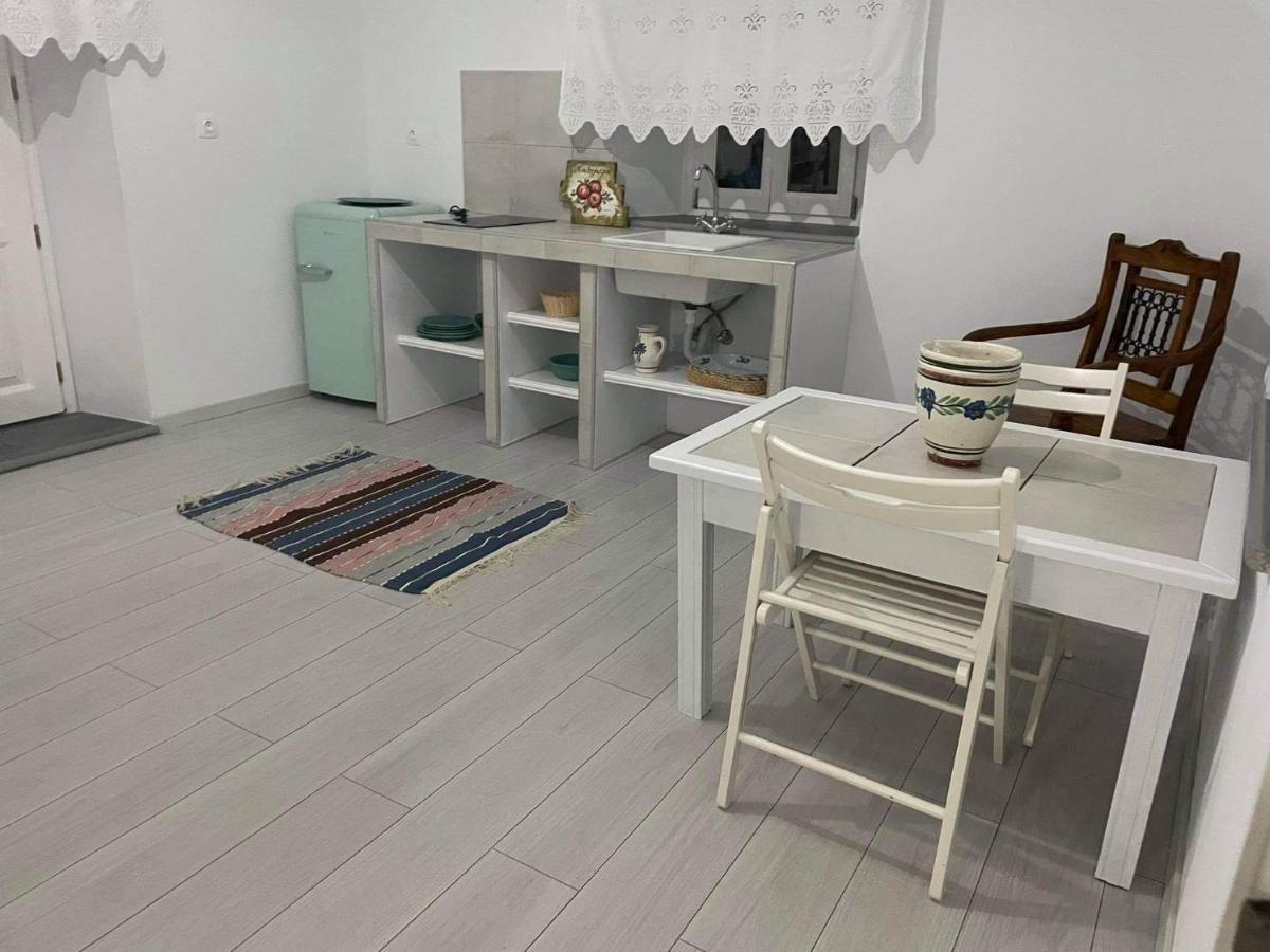 Anneta'S Suite Agia Marina  Exteriér fotografie